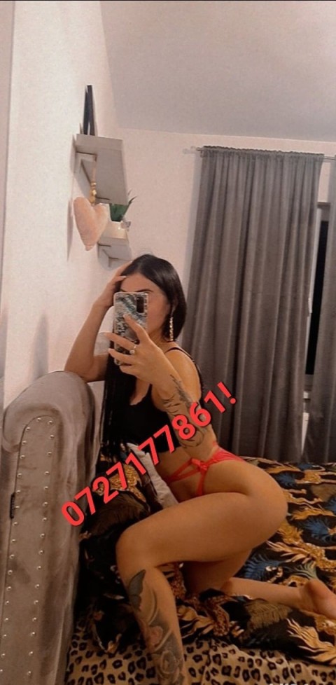 Alina, Escortă Indiancă în București – Webcam și Video Live