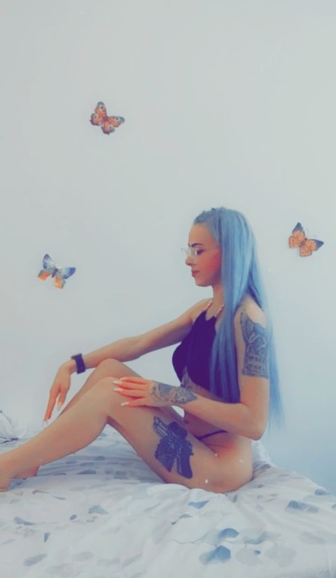 Andreea, Escortă 19 Ani Dornică și Iubitoare în Burebista