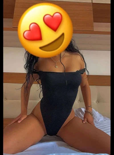 Andreea – Escortă Ieftină în Piața Amzei