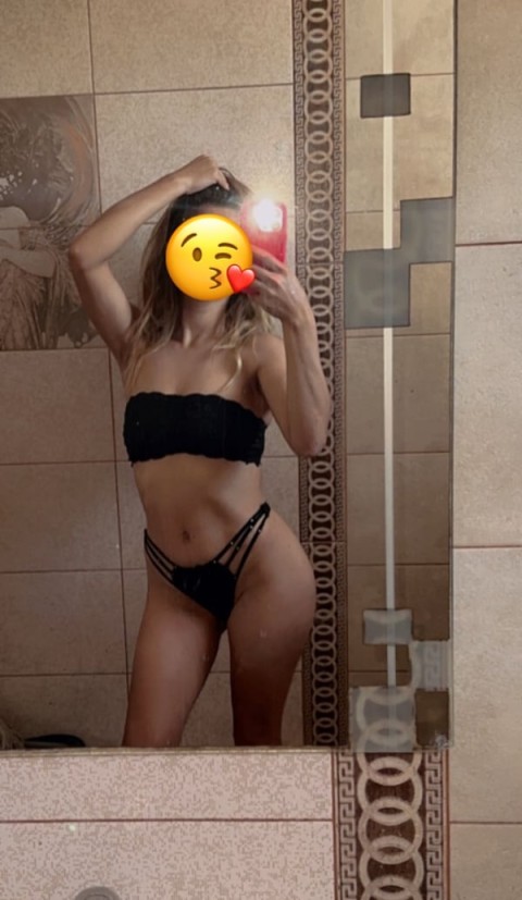 Descoperă Plăceri Noi cu Jucării și Masaj Erotic