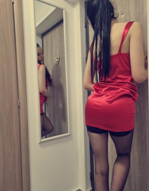 Dominantă și Seducătoare în Vălenii de Munte