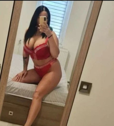 Escortă 20 Ani – Experiență Senzuală în Bucureștii Noi