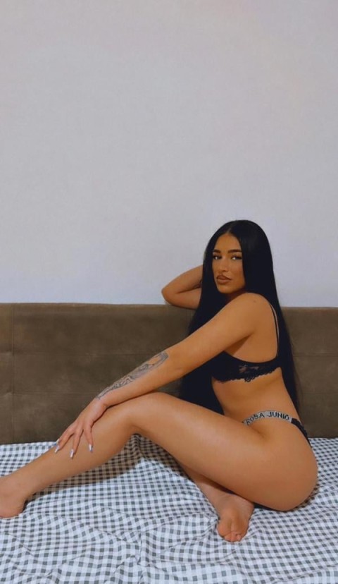 Escortă blondă porno în Confort City