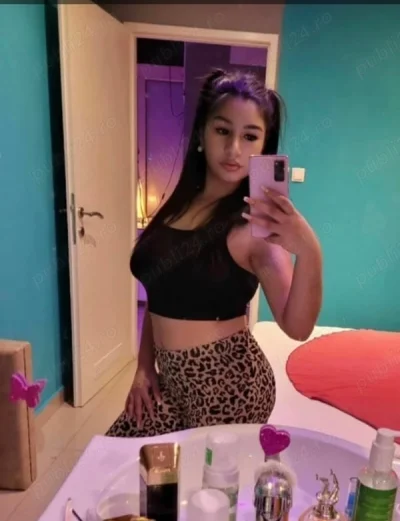 Escortă bătrână în Piatra Neamț – Roxy