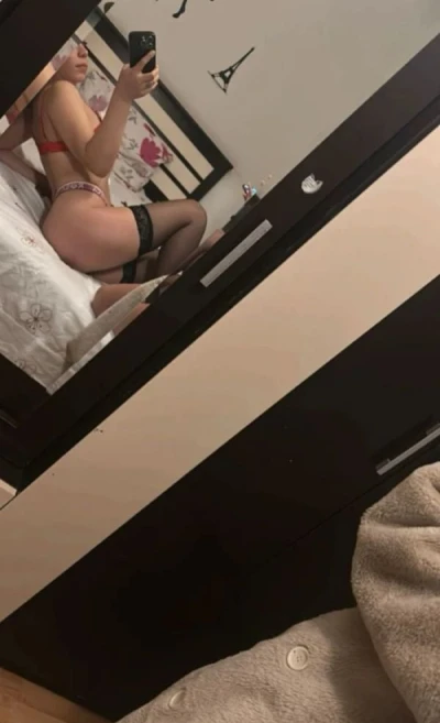 Escortă Columbia – Experiență și Eleganță în Titan