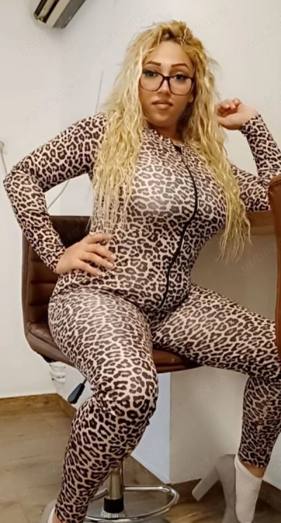 Escortă Creață Bianca în Metalurgiei