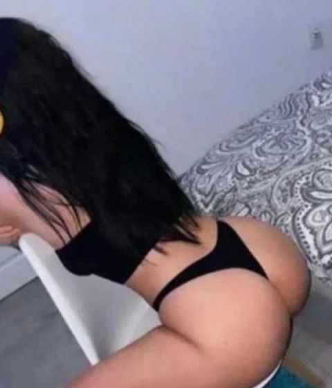 Escortă cu forme voluptoase în Târgoviște