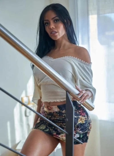 Escortă de Lux în Rin Grand