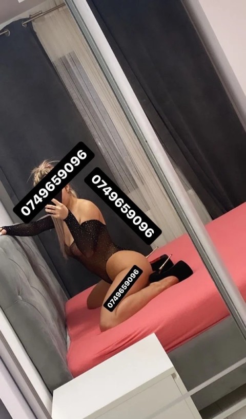 Escortă Frumoasă și Seducătoare în Prelungirea Ghencea