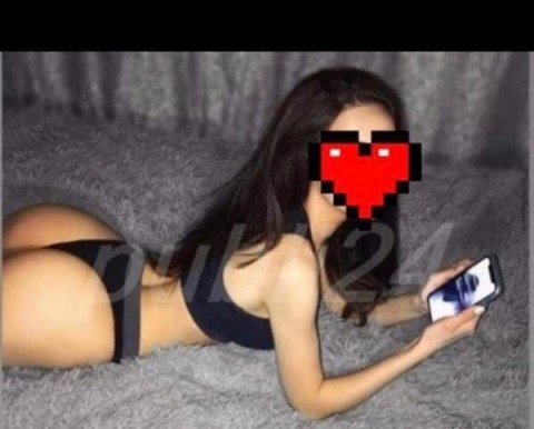 Escortă gay cu experiență în Piața Amzei
