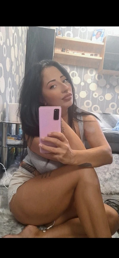 Escortă Gravidă Disponibilă în Sfântu Gheorghe