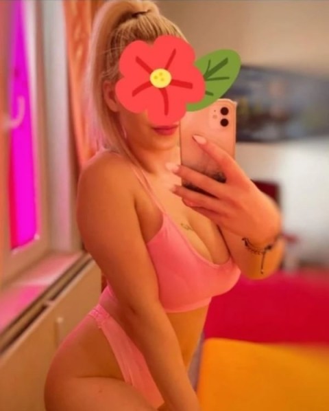 Escortă ieftină și seducătoare în DCC