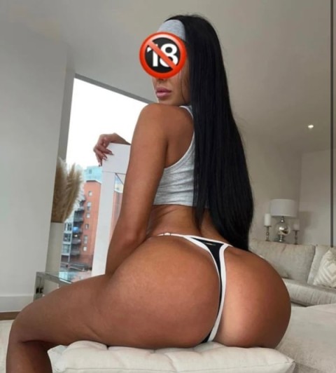 Escortă la tine acasă în Sibiu