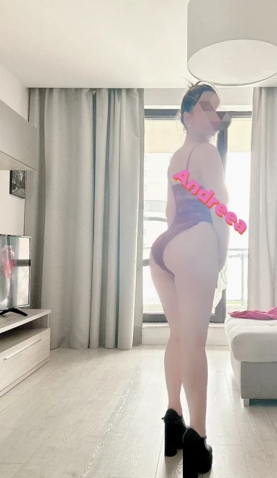 Escortă Latină în ParkLake