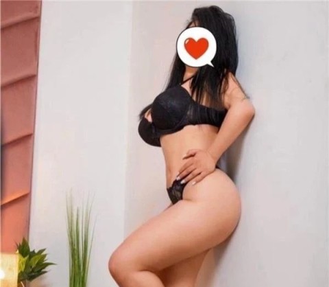 Escortă Matură cu Experiență în Plopeni