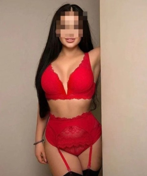 Escortă Începătoare în Bucureștii Noi