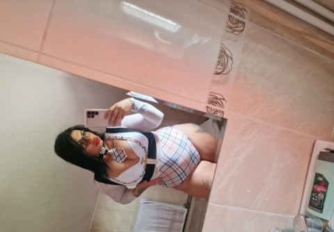 Escortă nimfomană în Cantemir