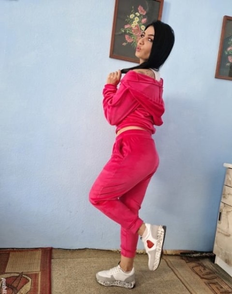 Escortă Nimfomană în Drumul Taberei