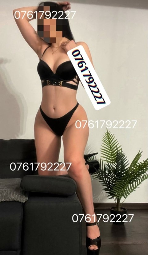 Escortă Strapon în Dobroești – Plăceri Fără Limite