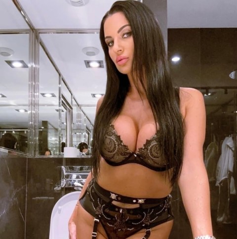 Escortă superbă în Drăgășani