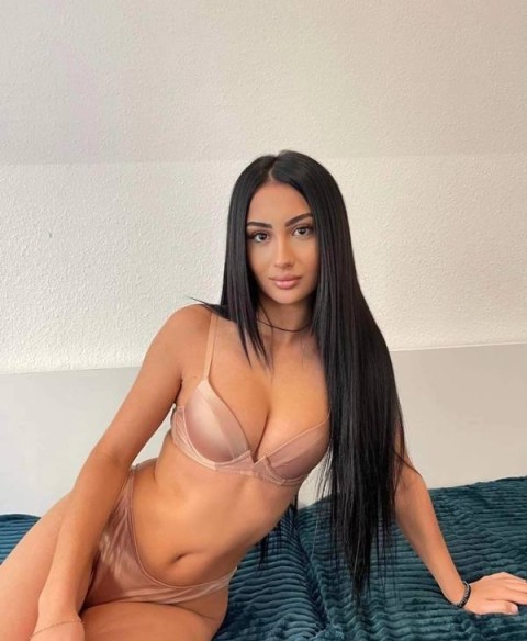 Escortă Totală în Râmnicu Vâlcea