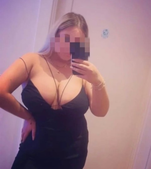 Escortă XXX Amalia în Piatra Neamț