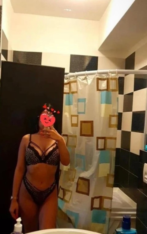 Escortă XXX Blonda Matură din Zalău