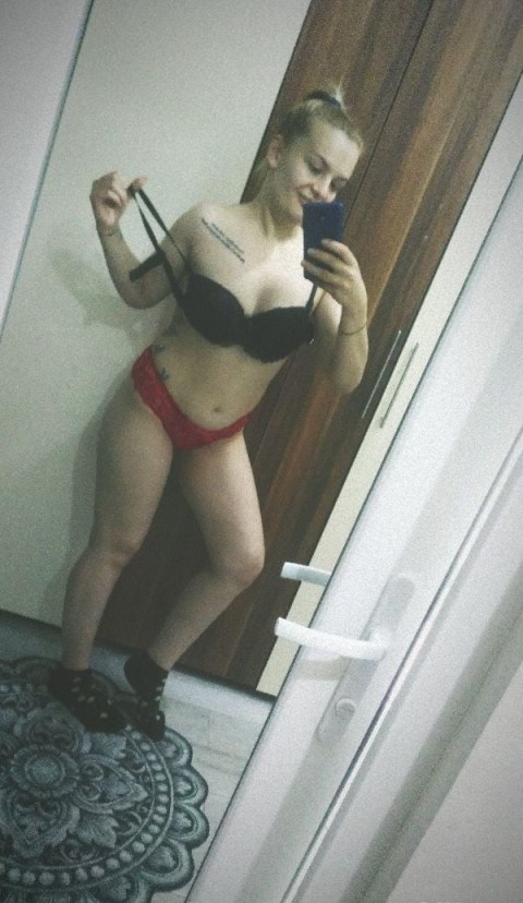 Escorta Sex Creață din Câmpina – Adelina, 24 de Ani