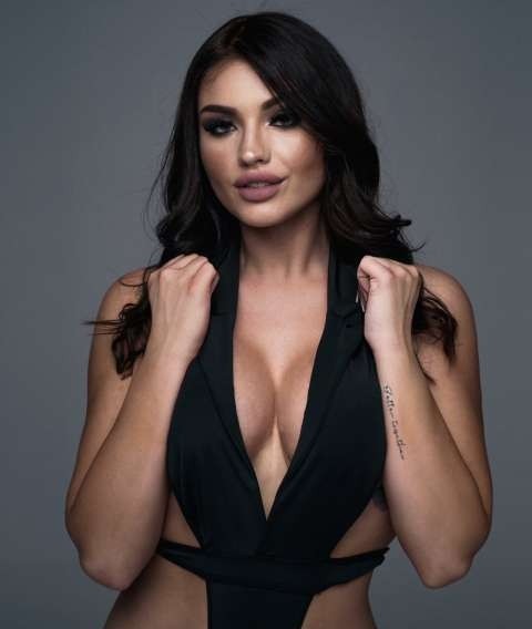 Escorta Sex Maria în Călimănești