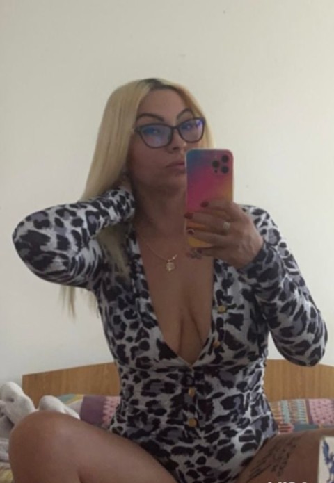 Escorta Trans Deniz în Târgoviște · escortă trans
