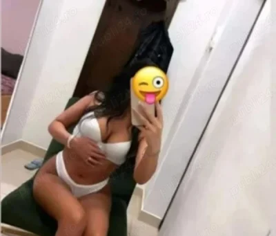 Experiențe de Neuitat cu Francesca – Escortă de 60 de Ani · 60 ani