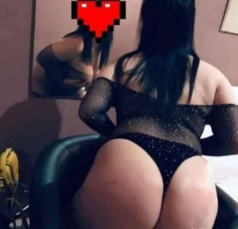 Experiențe Intense cu Laura – Sex Anal și Deplasări Non-Stop