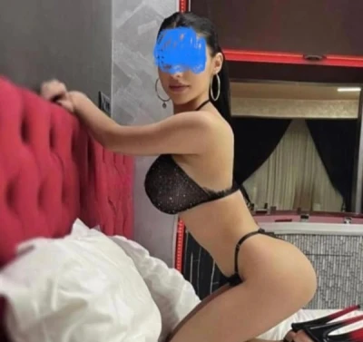Femei Mature – Escortă Voluptuoasă în 1 Mai