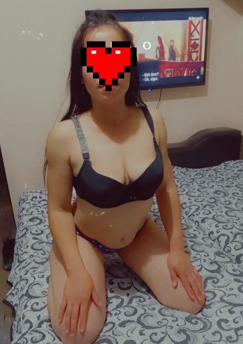 Indianca Lori – Plăceri Fără Limite în Magheru · indiancă