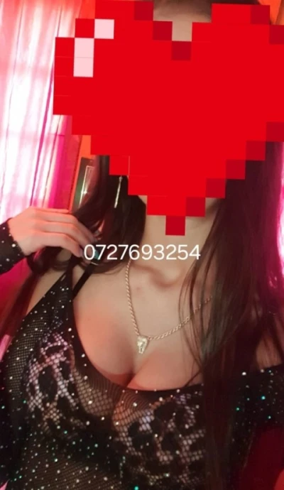 Metisă Filipineză pentru Întâlniri Exclusive în Reșița