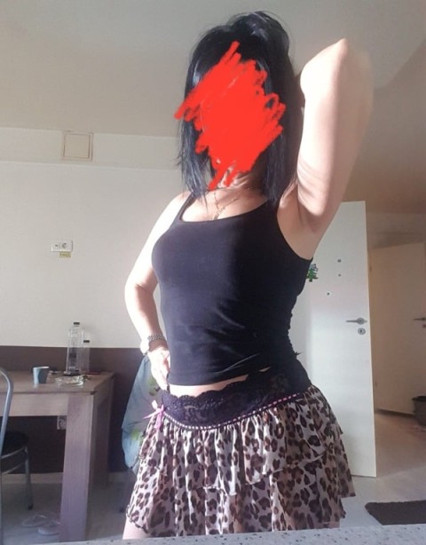 Monica, matură și seducătoare în Cantemir
