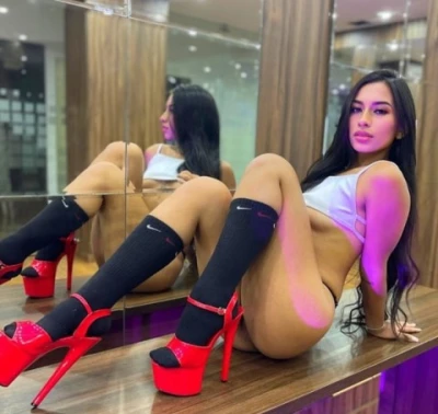 NIKO – Escortă Anunț: Experiență și Pasiune în Tineretului