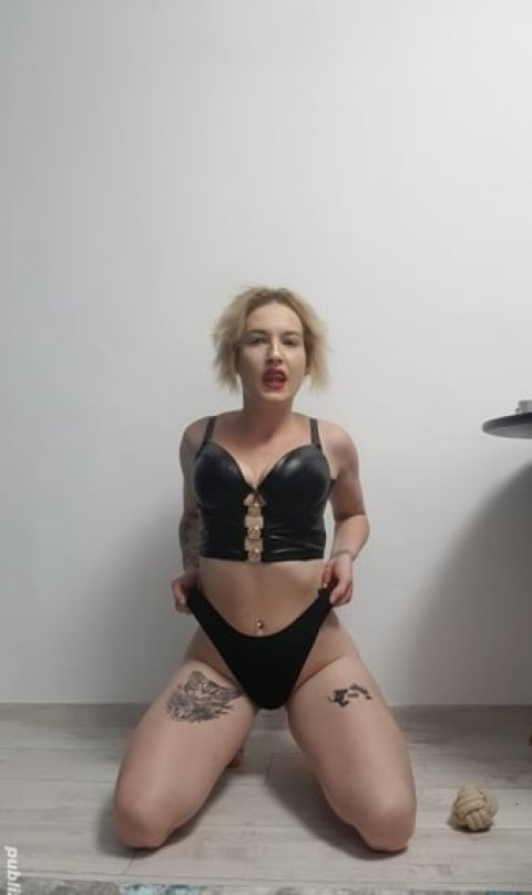 Întâlniri Exclusiviste cu Escortă Plinuță în Moghioroș · 60 ani