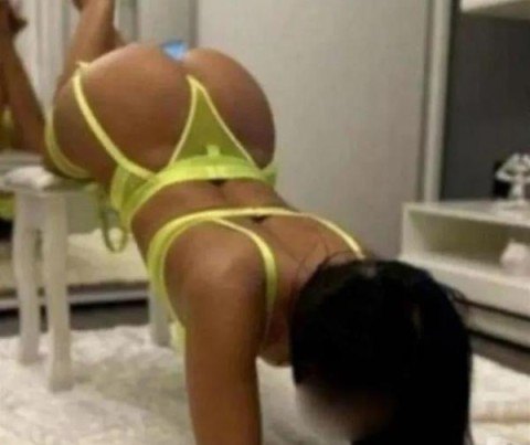 Patricia, Escortă în Latex la Grand Arena