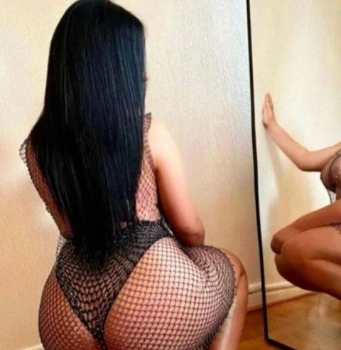Roxana, Escortă VIP în Anina