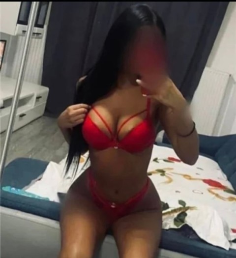 Roxy – Însoțitoare de Călătorie în Morarilor · însoțitoare călătorie